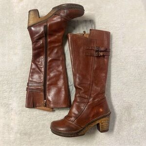 Art Heeled Tall Knee High Boots Size 8.5 Leather Burnt Orange